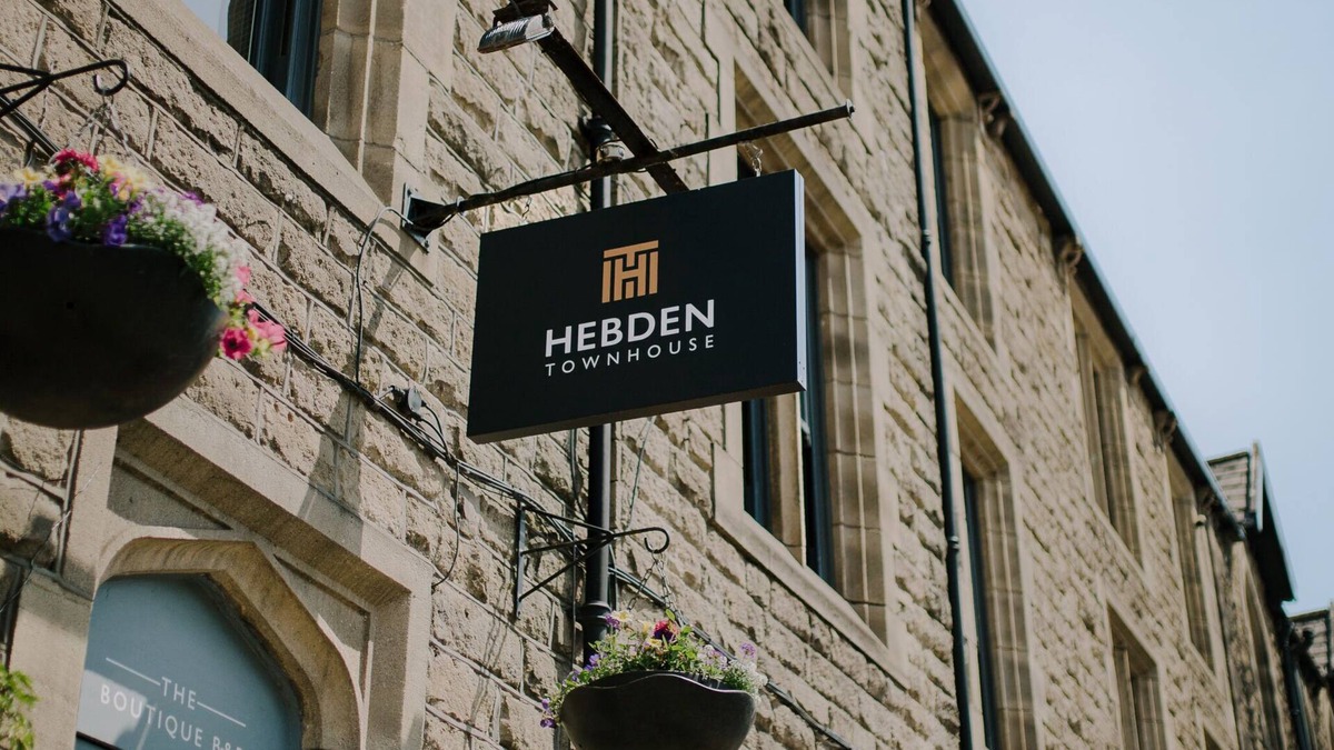 Wadsworth Bed & Breakfast | Hebden Townhouse