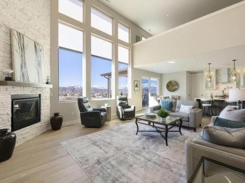Heber House | Heber Valley Gem Hot Tub Games Fire Place