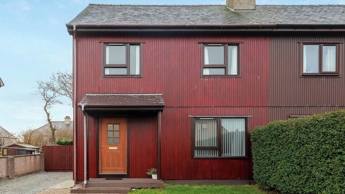 Stornoway Cottage | Hebridean Holiday House