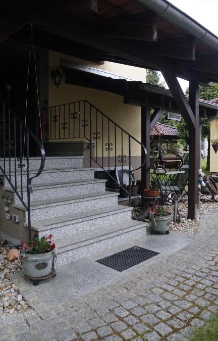 Schoeneiche bei Berlin Apartment | Heckes Ferienwohnung