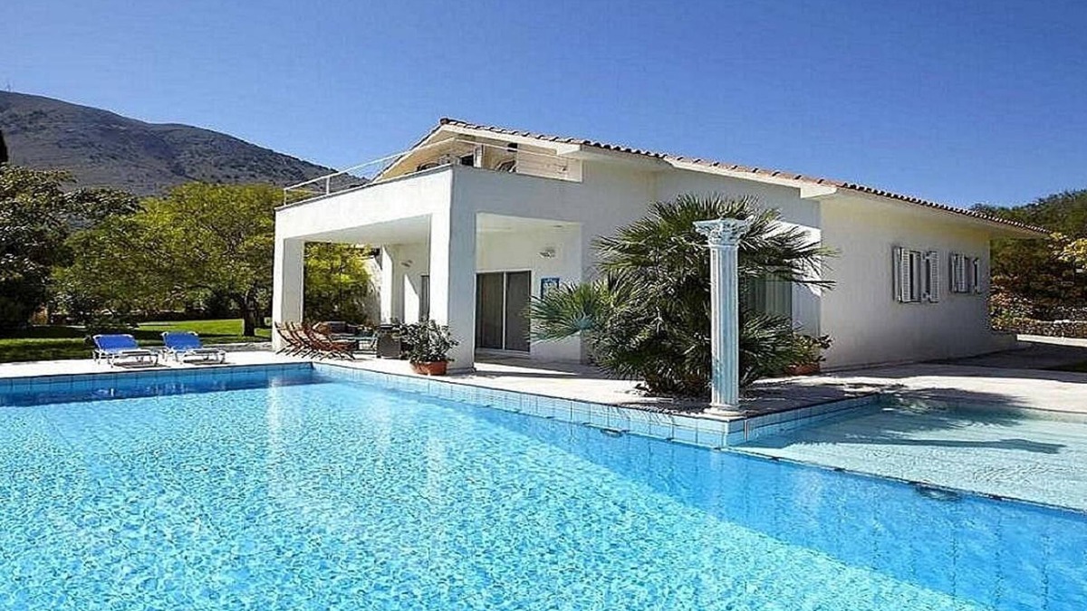 Logarata Villa | "Hector's House" Villa with pool ,Agia Efimia,near Myrtos BeachKefalonia