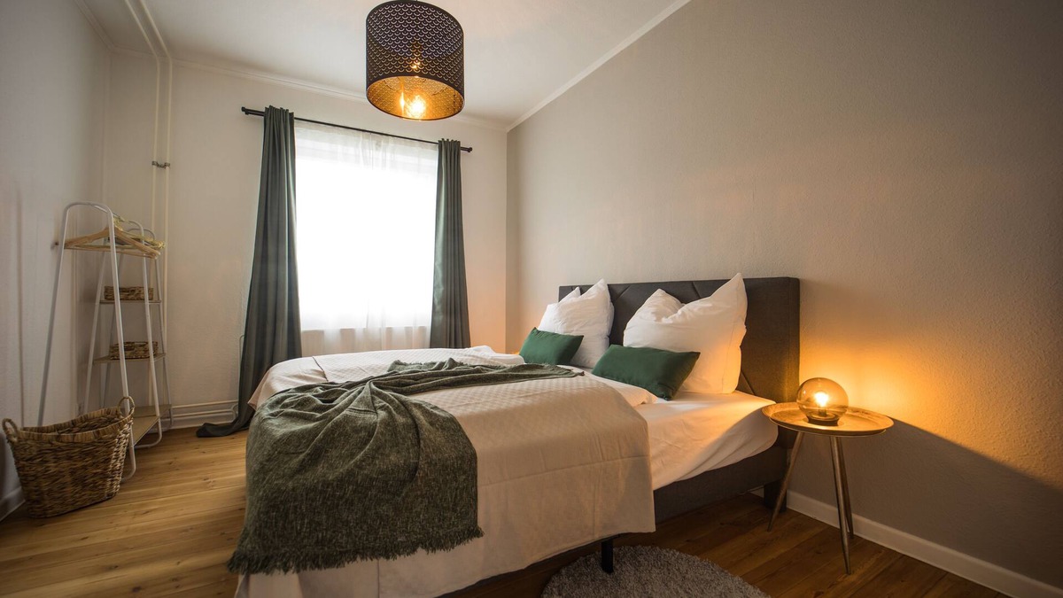 Marli/Brandenbaum Apartment | ☼HejU - Parking | Kitchen | Netflix | Kingsize Bed