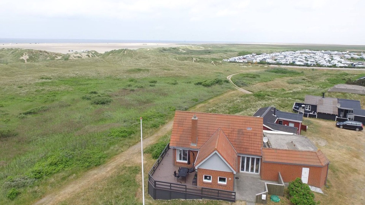 Lakolk House | "Helfrida" - 350m from the sea by Interhome
