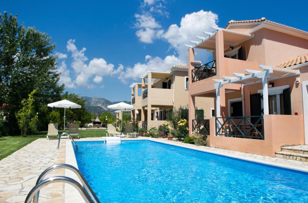 Vassiliki Apartment | Heliotropia Houses