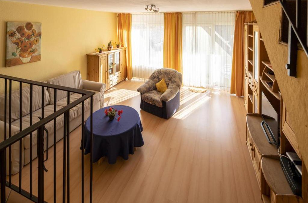 Scheid House | Helle 93m2 FeWo mit 2 Schlafzimmern am Edersee