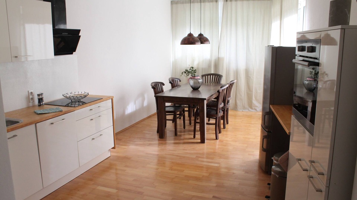 Arnsberg Apartment | Helle Wohnung mit Eigenem Gartenstück