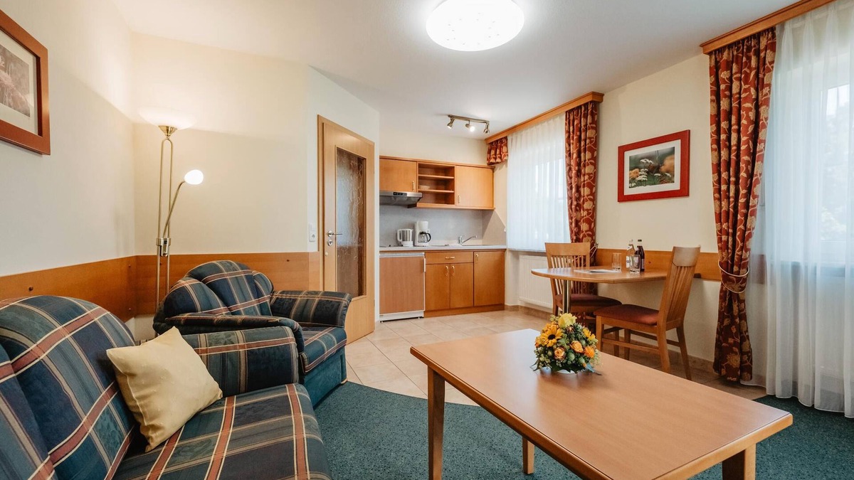 Wurding Apartment | Helles Zwei-raum-appartement mit Balkon