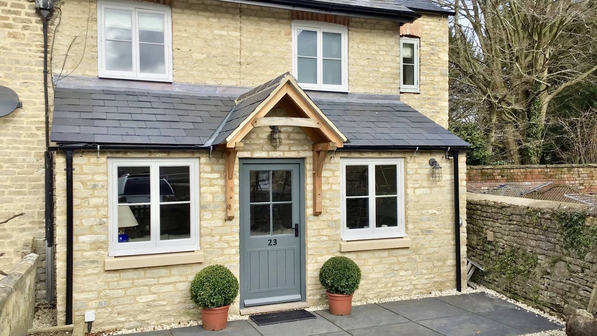 Cirencester House | Hello ! Welcome to 23 The Waterloo, our Cotswold stone cottage holiday home