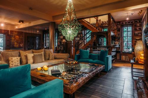 Ongata Rongai Hotel | Hemingways Eden Residence