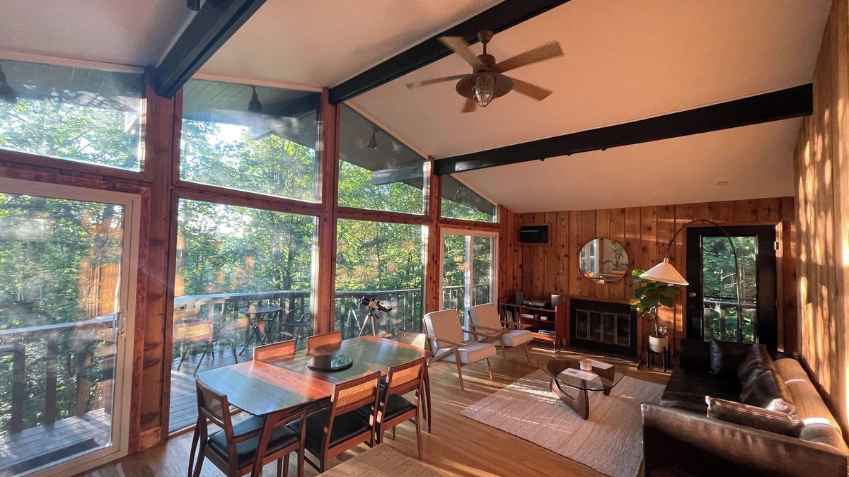 Woodridge Cabin | Hemlock House! MCM Cabin with Hiking Trails & Fire Pit