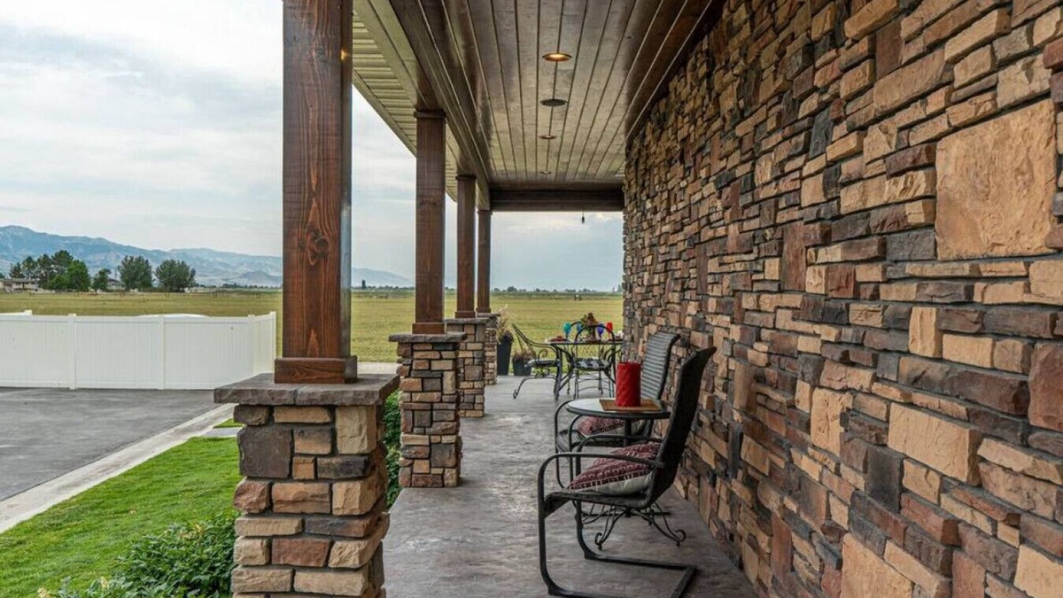 Preston Other | Hemsley Ranch Guesthouse