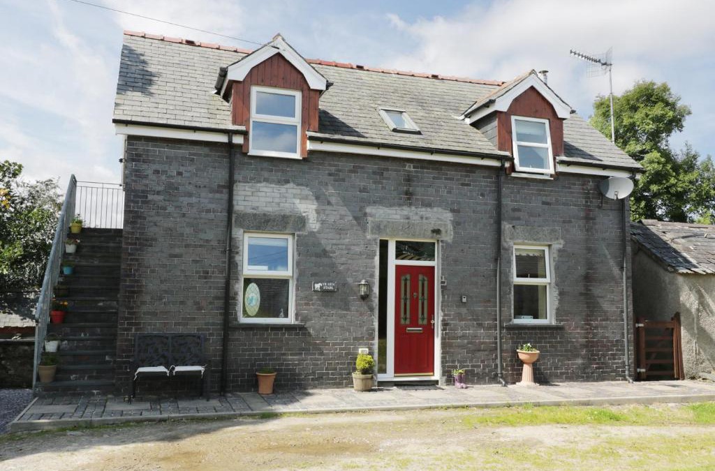 Llanrwst House | Hen Stabl