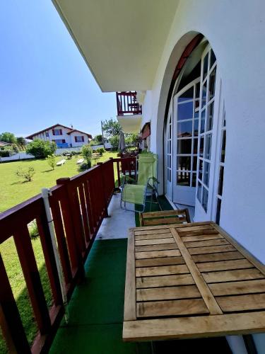 Hendaye Apartment | Hendaye a 6mn a pied de la plage parking privé