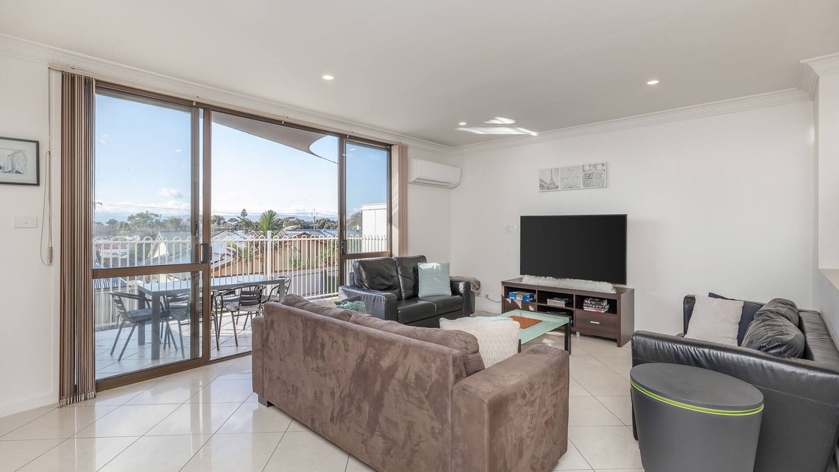 Henley Beach House | Henley Beach Hidden Gem Home Across from the Beach