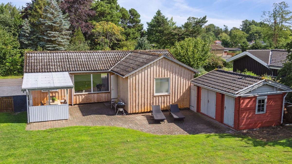 Strøby Ladeplads House | "Henric" - 500m from the sea by Interhome