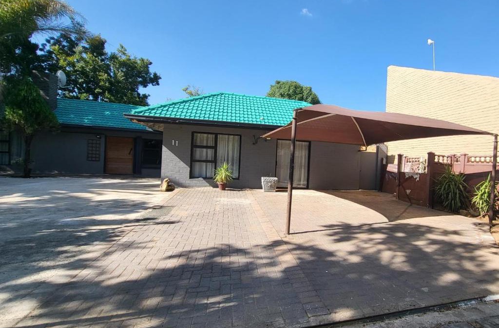 Welkom House | Hephzibah Guesthouse