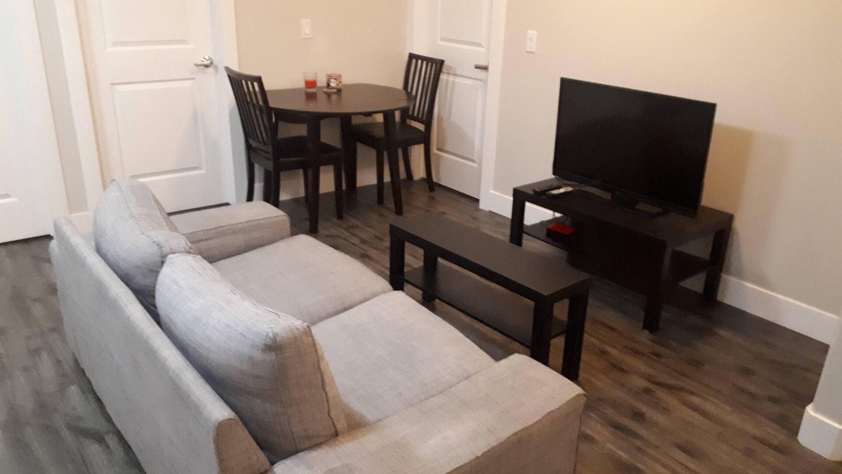 Timberlea Apartment | Heritage 2 Bedroom Deluxe Apartment