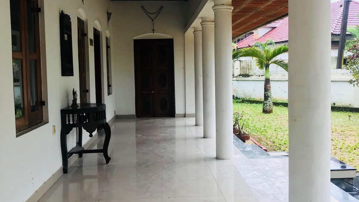 Changanacherry House | Heritage Bungalow in Changanassery