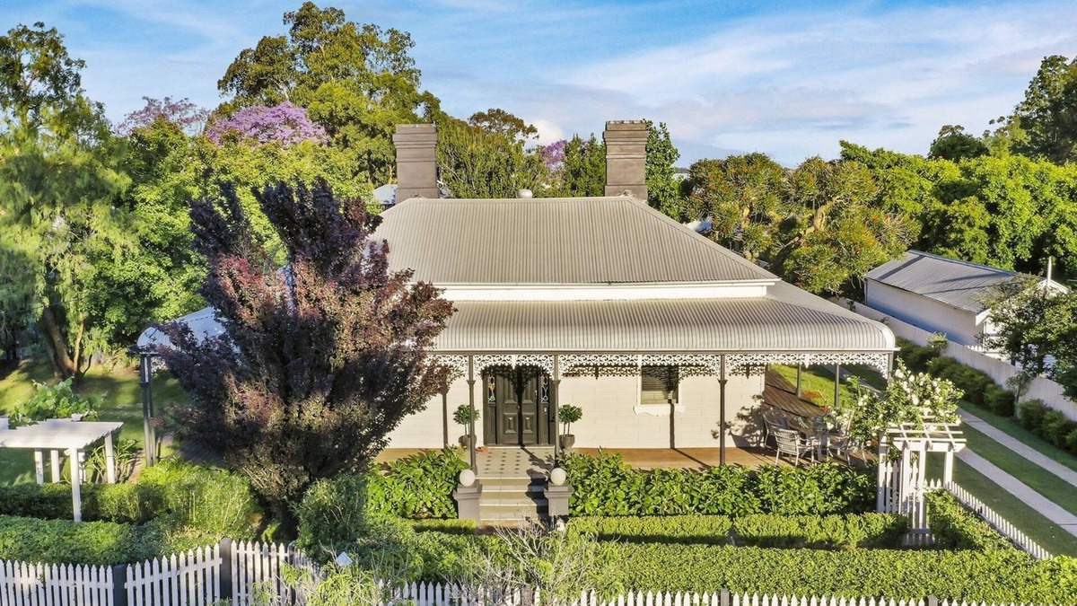 Bolwarra House | Heritage home, 30 mins from Hunter Valley Wineries