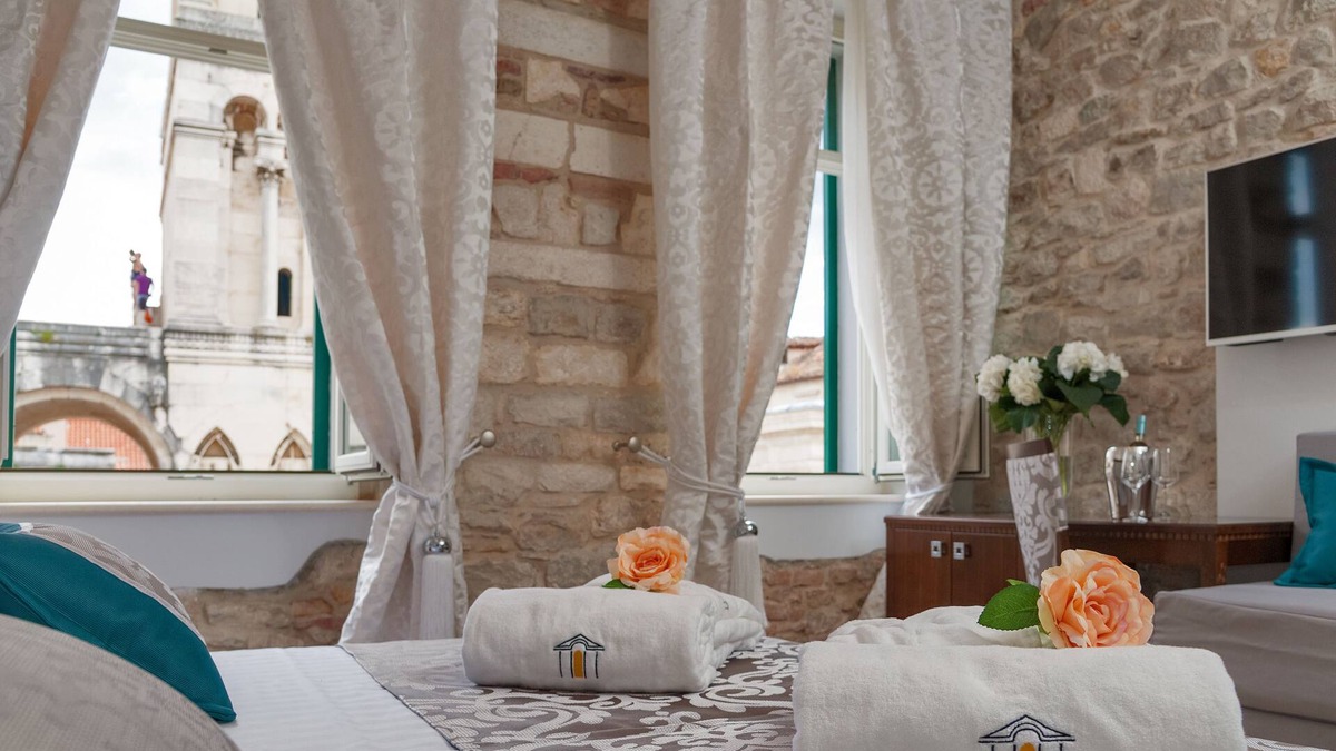 Old Town Hotel | Heritage Hotel Antique Split