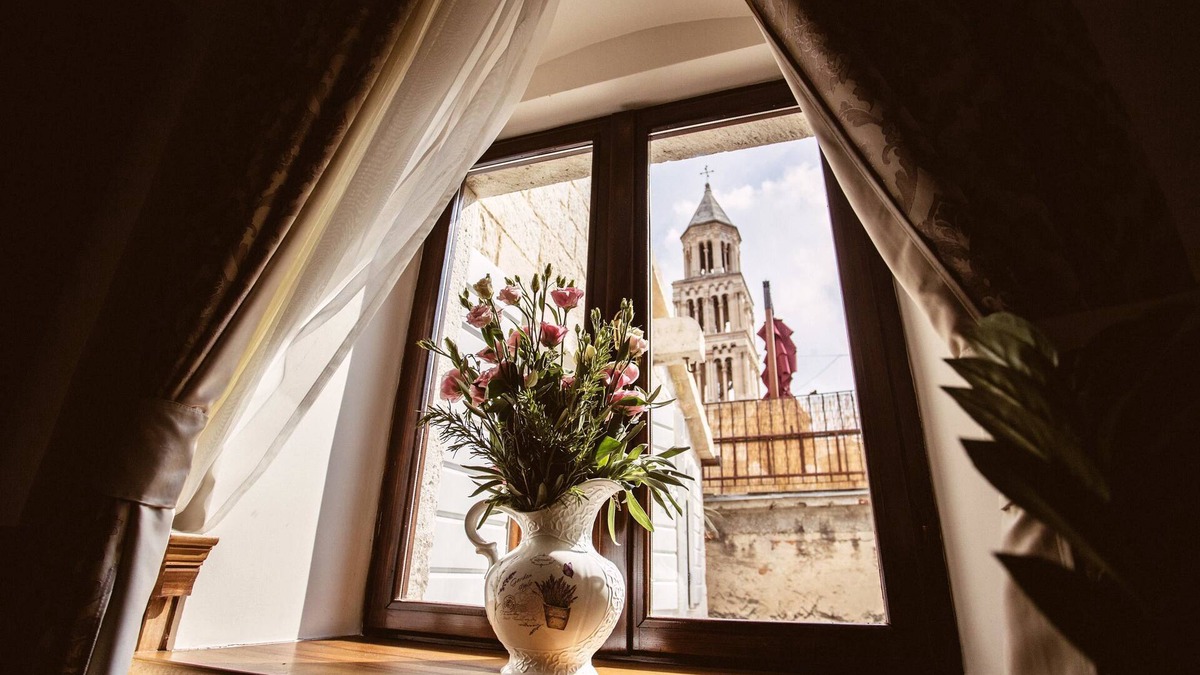 Old Town Hotel | Heritage Hotel Cardo