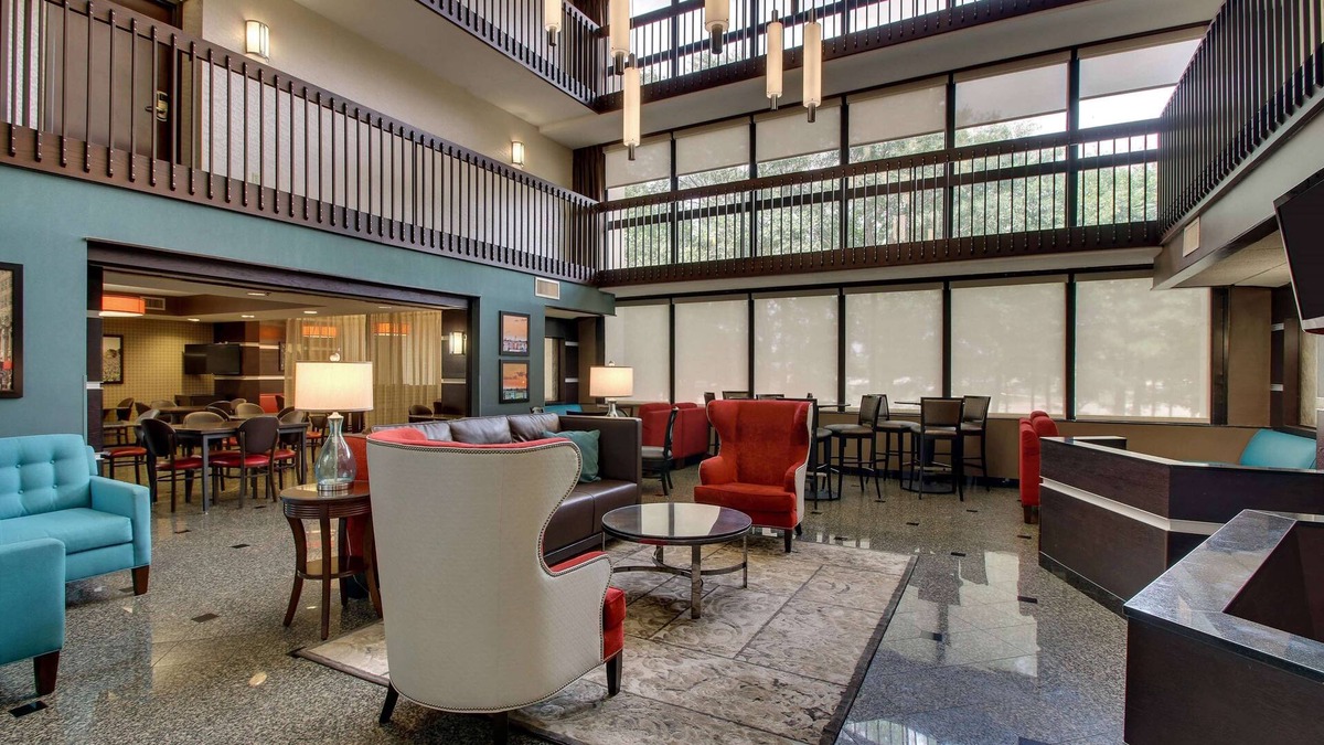 The Woodlands Hotel | Heritage Inn & Suites The Woodlands, Trademark by Wyndham
