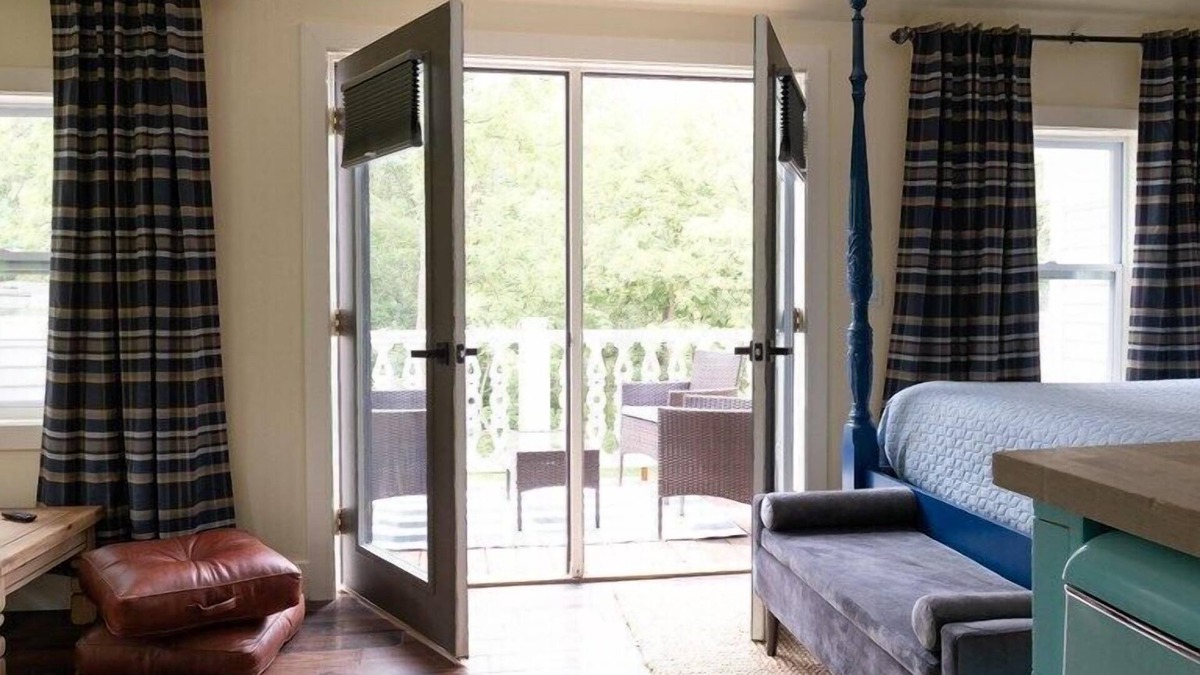New Hampton Apartment | Heritage Trail Farmhouse