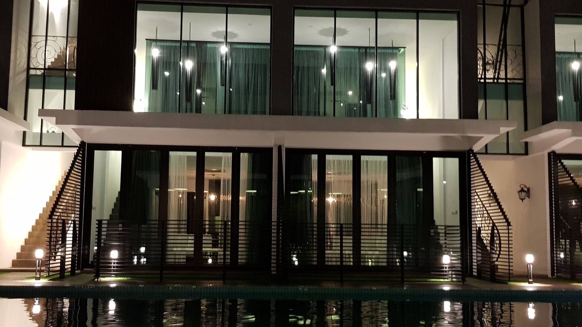 Larut House | Hermitage Boutique House