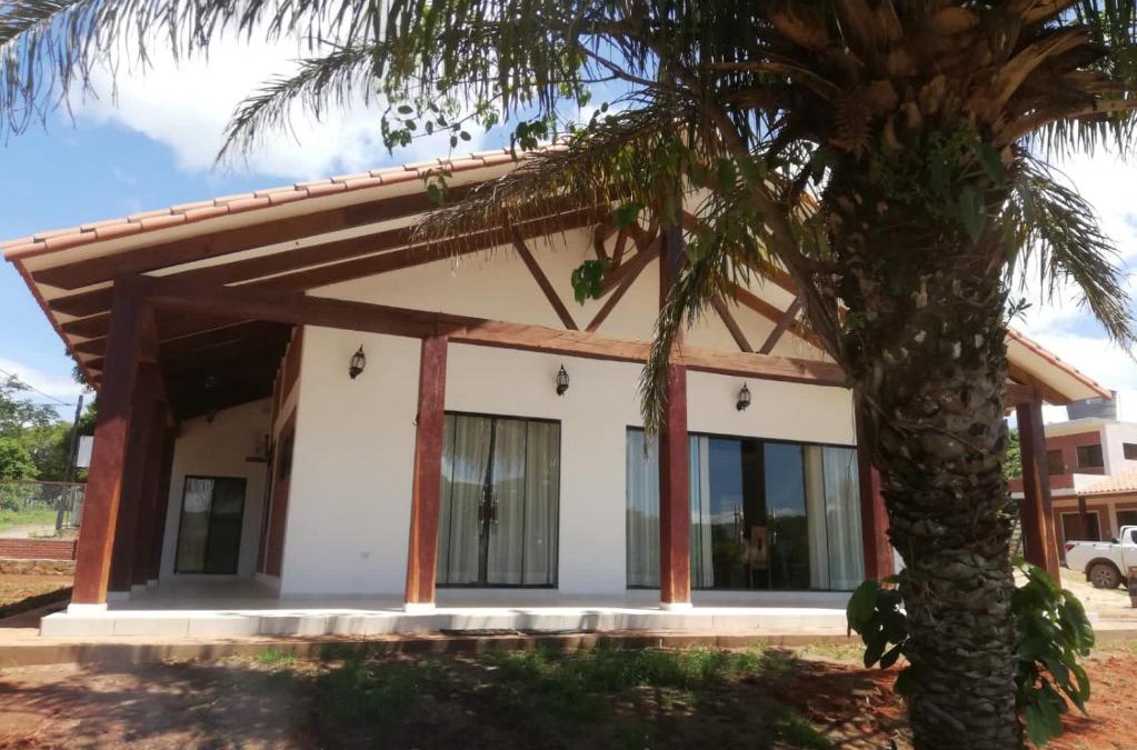 Santiago de Chiquitos House | Hermosa Casa de Campo en Santiago de Chiquitos