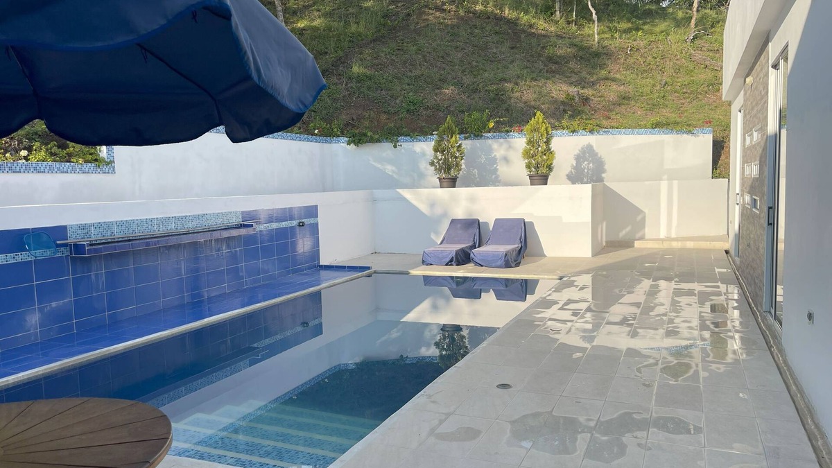 Melgar Cottage | Hermosa Casa Vacacional Para Compartir en Familia o con tus Amigos. Súper Seguro