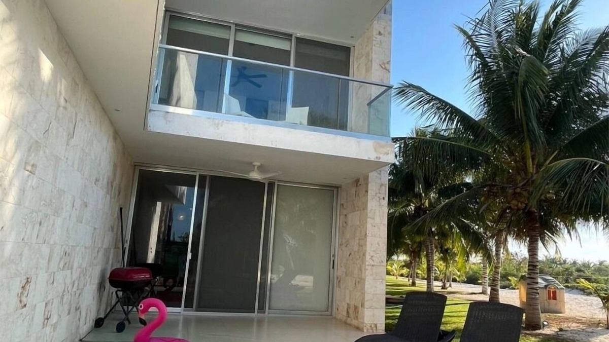 Miramar House | Hermosa Casa Moderna a la Orilla del Mar