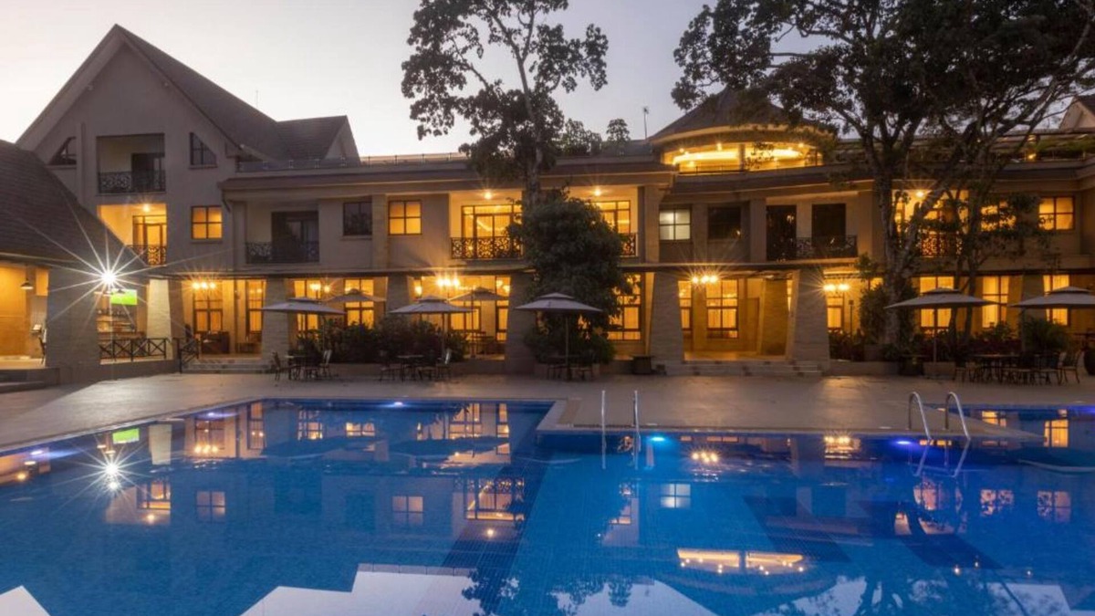 Langata Hotel | Hermosa Garden Hotel