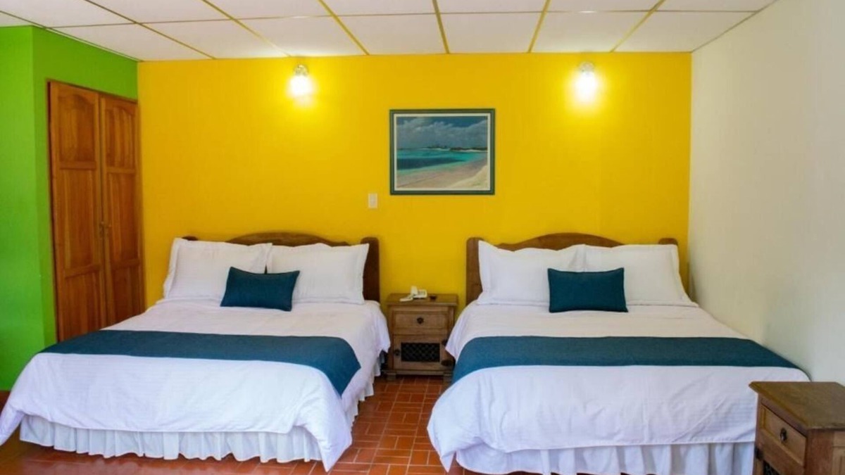 Alegrias Hotel | Hermosa Habitacion Standar Familiar En Eco Hotel La Casona