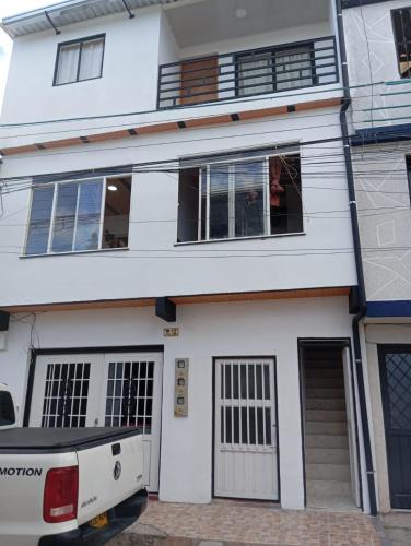 Ibague Apartment | Hermoso apartamento en Jardín Acacias