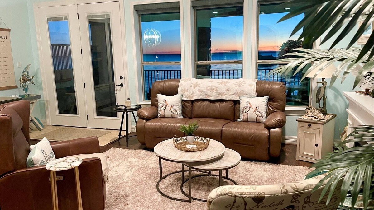 Onalaska Condo | Heron Harbor@Lake Livingston. Waterfront, Beach & pool