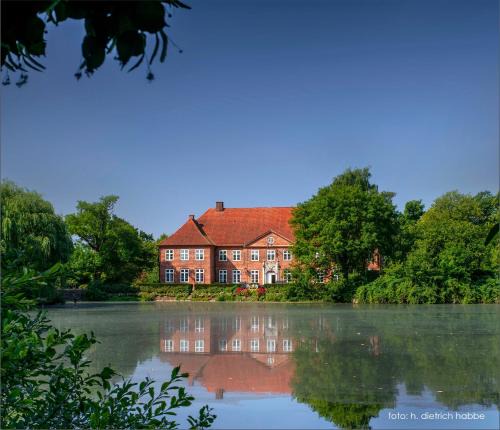 Osdorf Hotel | Herrenhaus Borghorst