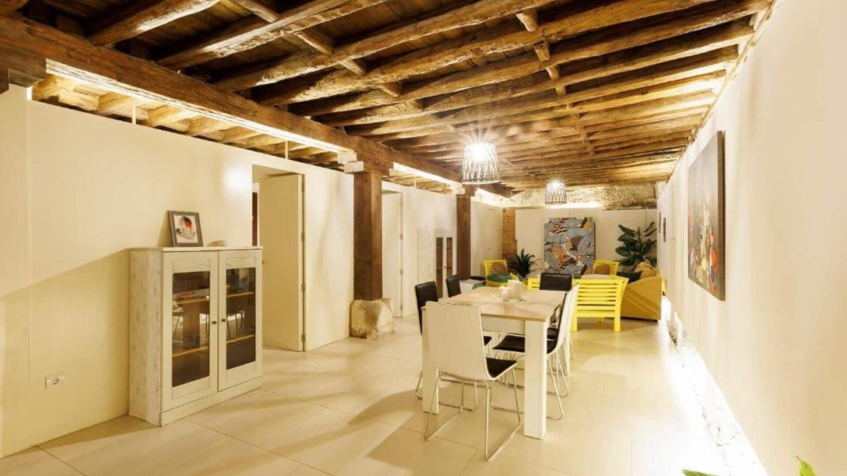 Alcala de Henares Apartment | Herreros Deluxe House (3 bedrooms)