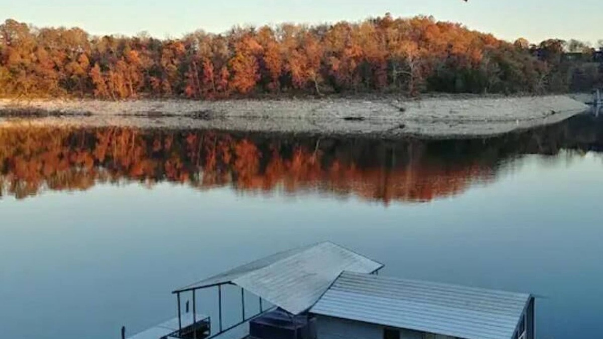 Lancaster House | Herrington Lake Home - Private Dock - Covered Slip