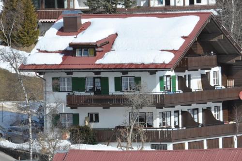Hirschegg Hotel | Herzen´s Landhaus