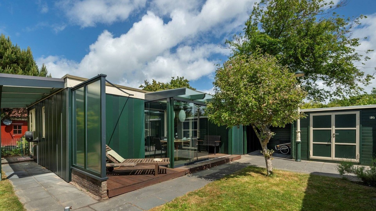 Renesse House | Het Ongerepte 12 holiday home privately situated and near beach