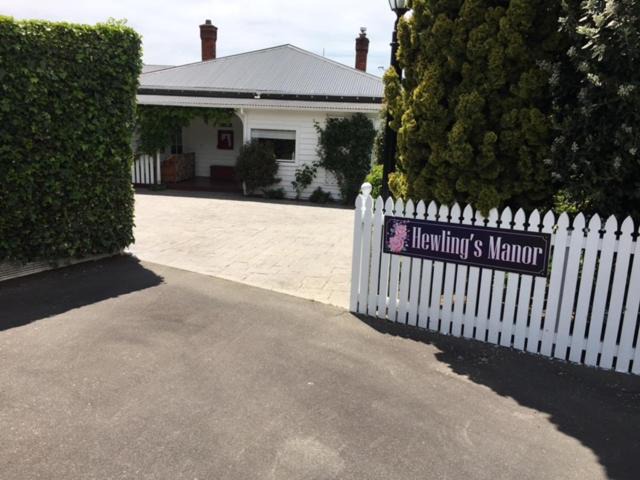 Geraldine Bed & Breakfast | Hewling's Manor