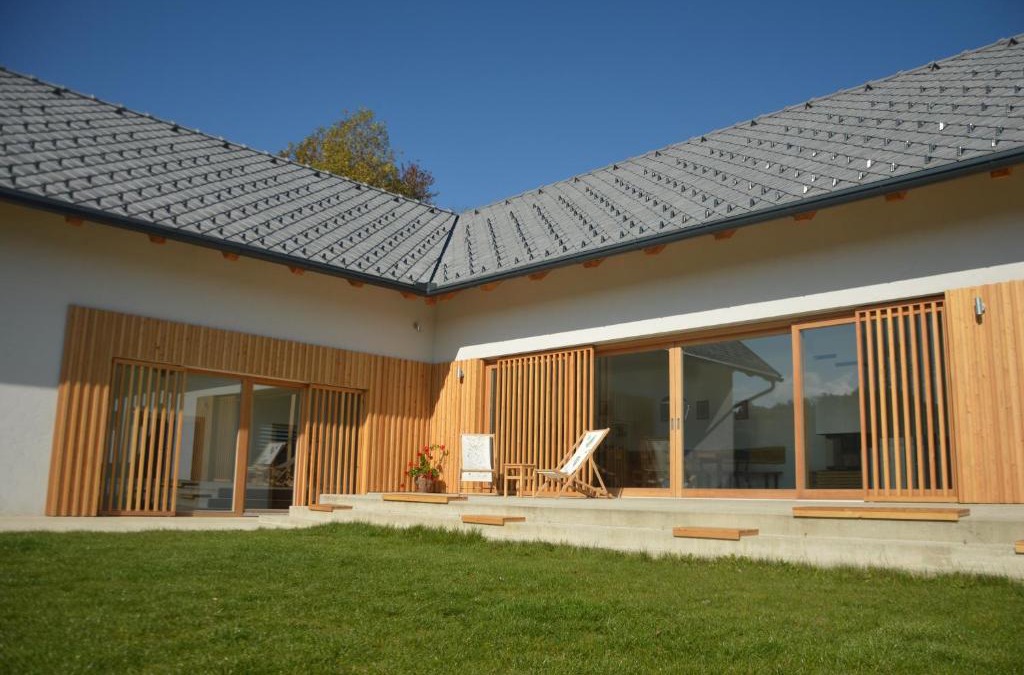 Zgornja Kungota House | Hiša sonca Toti breg