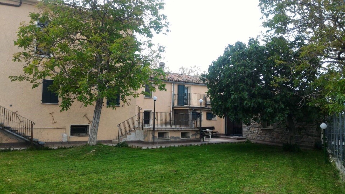 Sant'Agata Feltria House | Hillside holiday home