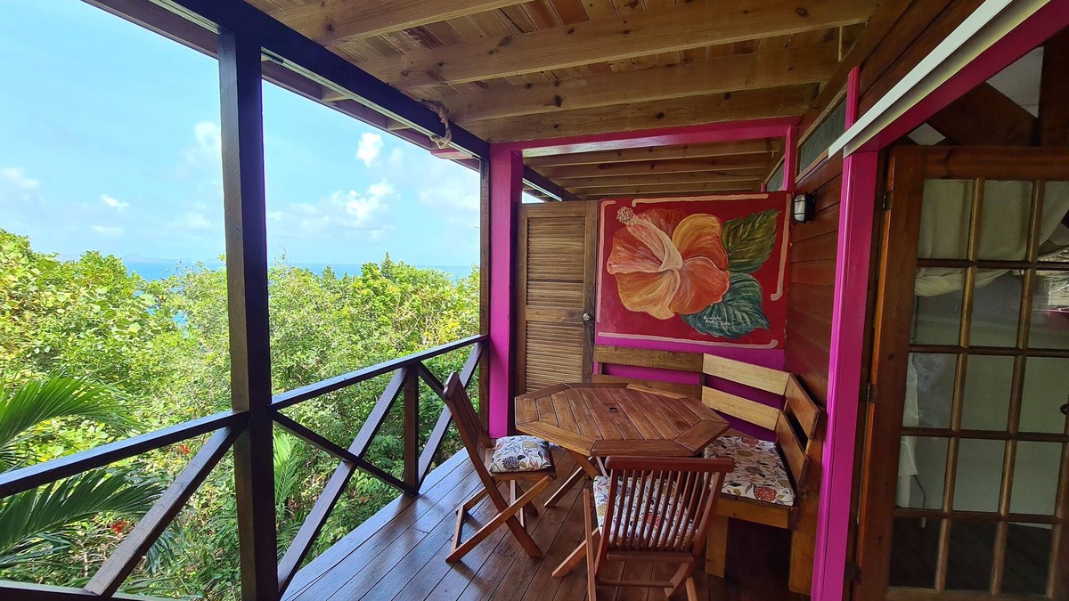 St. Patrick Cottage | HIBISCUS COTTAGE Almost Paradise - 1 bed Caribbean Hideaway