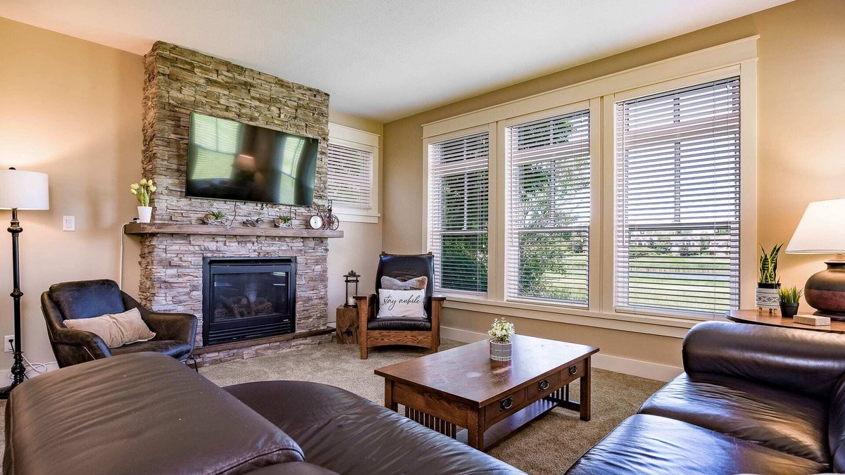 The Blue Mountains Condo | Hickory Ridge Condo: Steps to Blue Mountain Village!