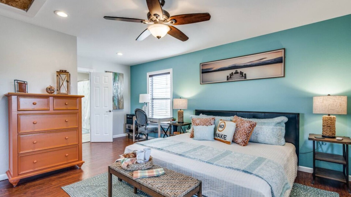 Westminster Cottage | Hidden 8 Acre Get Away+ Private Fishing Pond