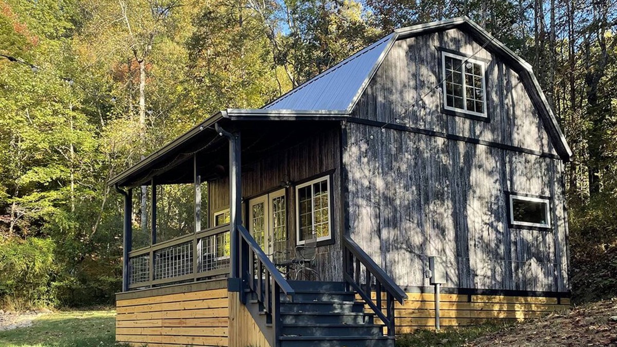 Lupton City Cabin | Hidden Cove Cabin at The Pines: Hand Crafted Charm in Peaceful Wooded Cove