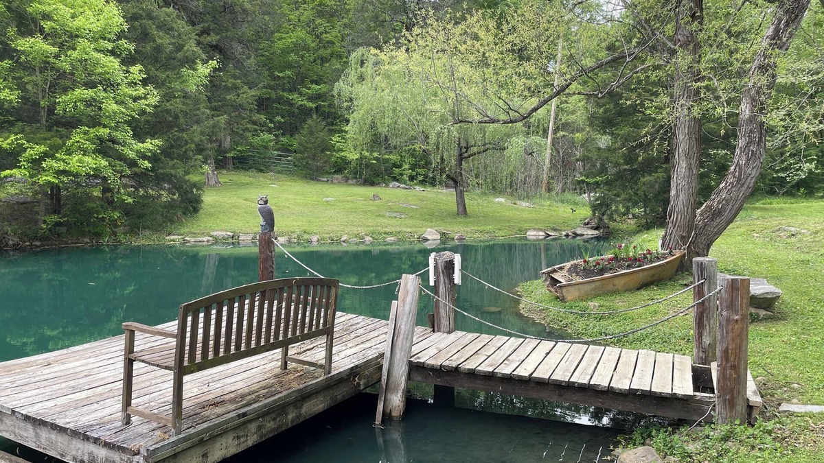 Kimball RV Rental | Hidden forest campground in South Pittsburg