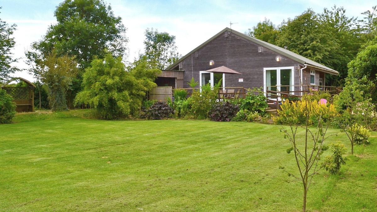 Skegness Cottage | Hidden Garden Cottage - E5543