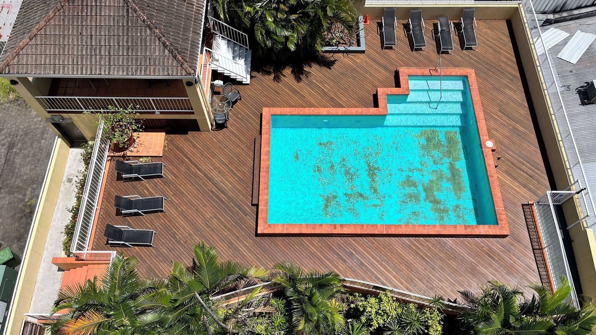Mooroobool Apartment | Hidden Gem apartment in the heart of Cairns. Free Parking